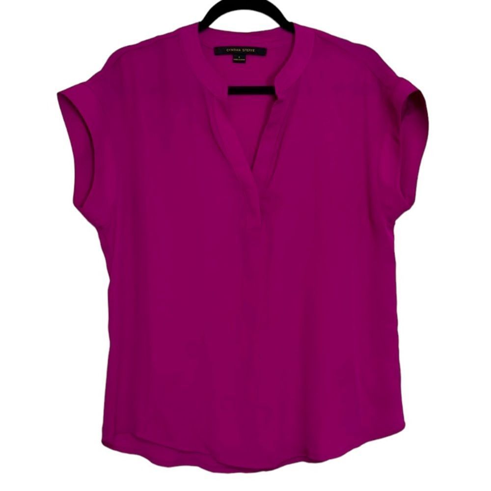 Cynthia Steffe Magenta Cap Sleeve V Neck Blouse Size Small